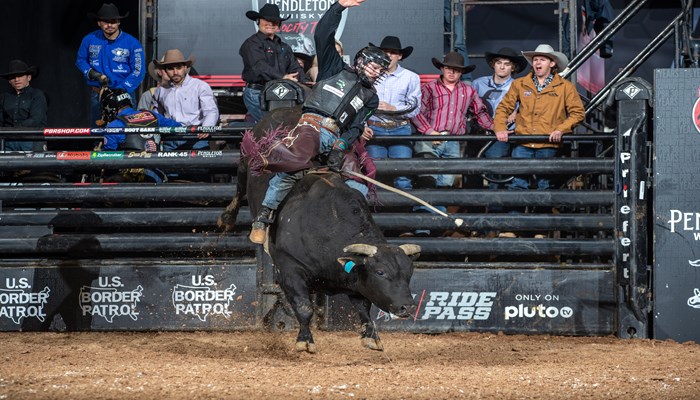 New Year, New Chad Hartman as he Aims for 2023 PBR Canada Championship