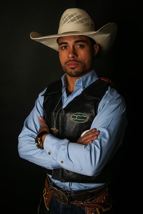 Warlen  Aquino