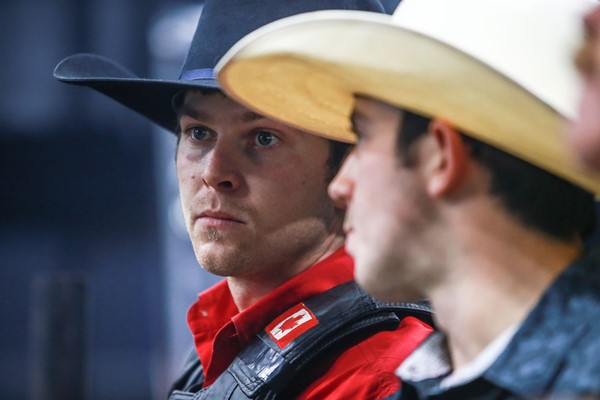 Dave Buttar Buttar aiming for speedy return to action — The Professional Bull Riders